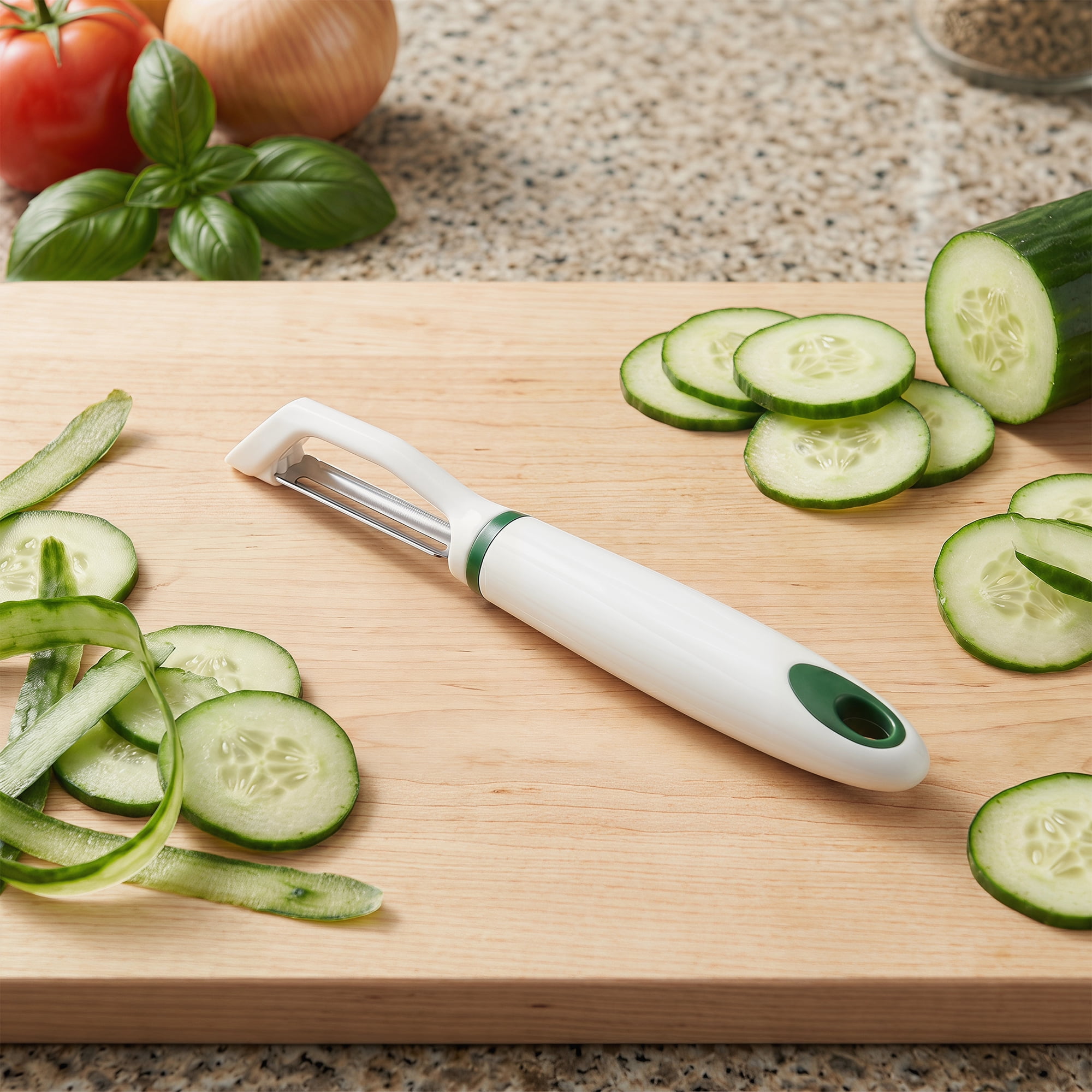 Unique Bargains Stainless Steel Durable Peeler with Ergonomic Handle Green 7.1" x 1.2"