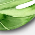 thumbnail image 3 of Designart 'Close Up Green Monstera Leaf Tropical Palm' Tropical Circle Metal Wall Art 29x29 - Disc of 29, 3 of 5