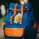 thumbnail image 5 of Monedero de felpa portátil para niños, minimonedero con llavero de animales, mochilas de abejas peludas, llavero, monedero de animales lindo y suave para niñas y niños, 5 of 6