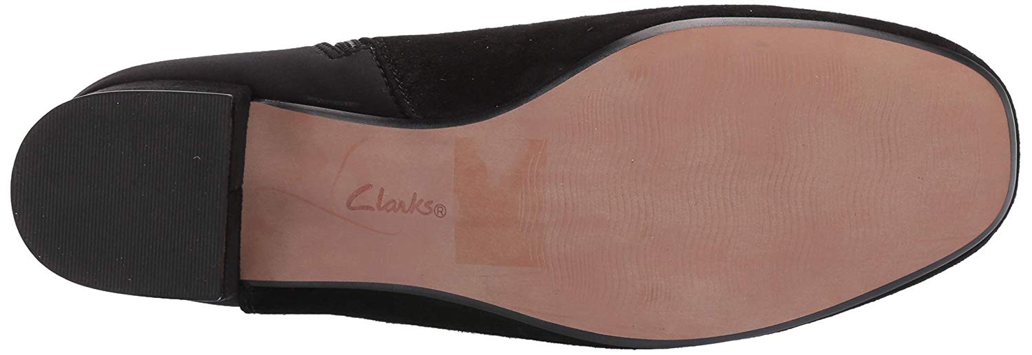 clarks women's chartli valley ankle boot