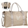 thumbnail image 1 of Bolsa de viaje Vogewood de regalo para niñas adolescentes con monograma (letra V), 1 of 7