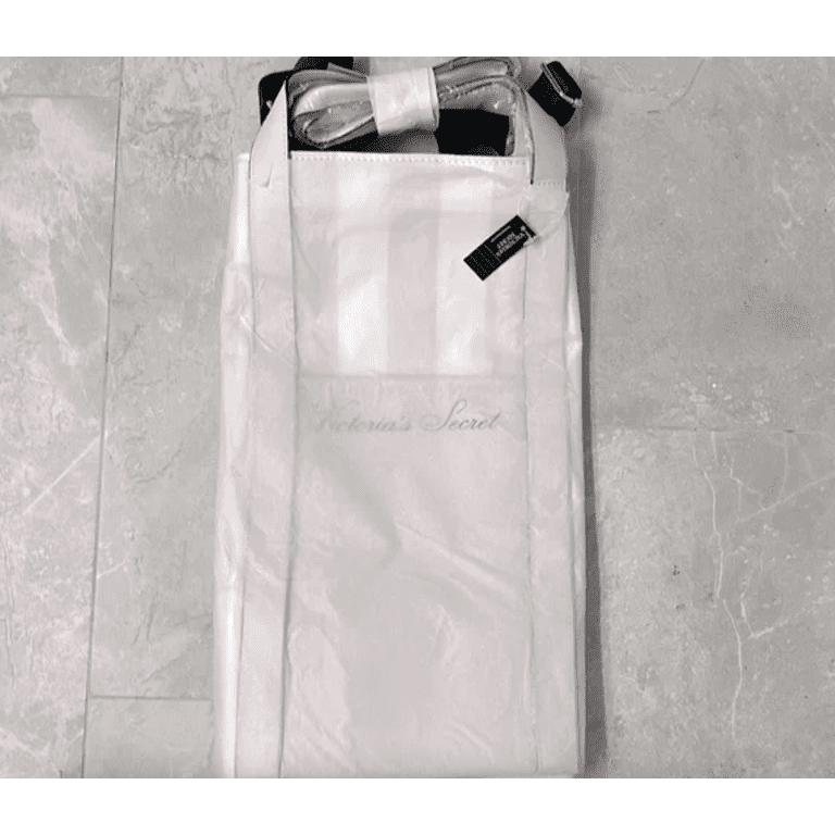 【Victoria's Secret 】ストライプトートバッグ Buy Large Tote Bag, Heritage Stripe - Order Bags online