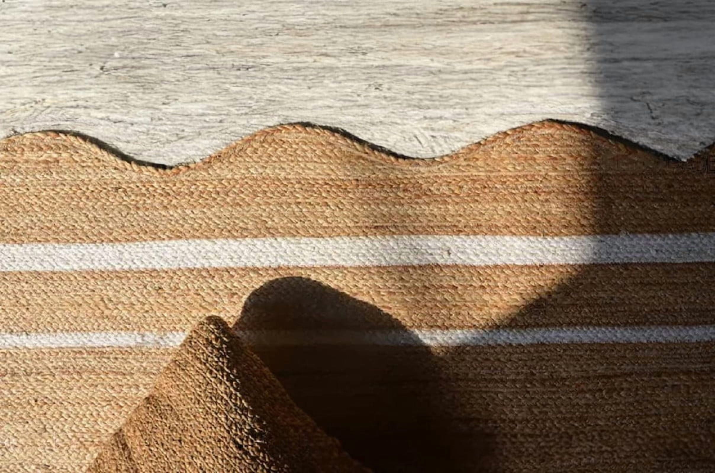 2x8 Ft White Border Premium Scalloped Jute Rug, Handcrafted Natural Braided Carpet for Living Room, Bedroom, Entryway, Hallway etc.