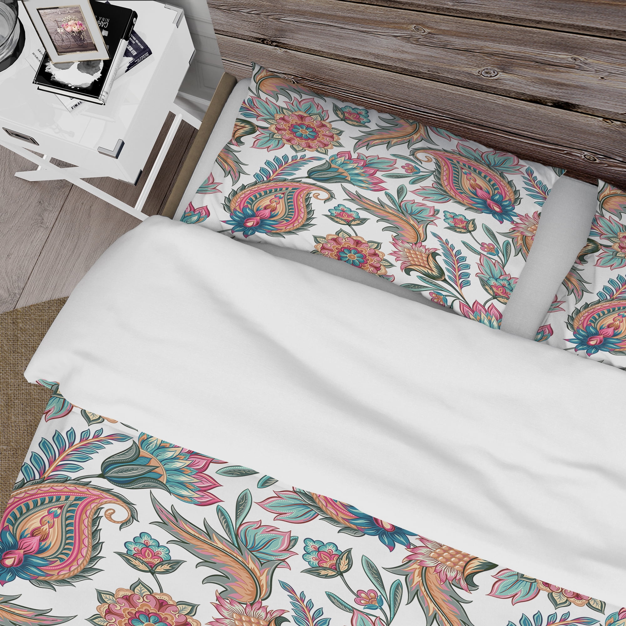 Designart 'Colourful Floral Paislery' Floral Duvet Cover Set