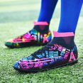 thumbnail image 4 of Zapatillas de fútbol para hombre, botines ultraligeros antideslizantes, transpirables, cómodos, para entrenamiento al aire libre, TF/FG, 2022, 4 of 5