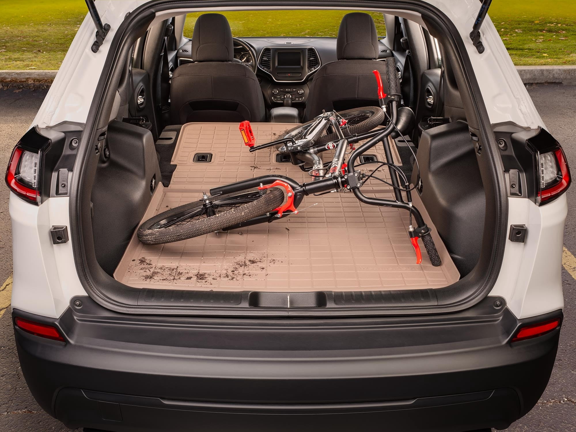 WeatherTech Cargo Liner HP compatible with Ford Edge, Edge ST - Behind 2nd Row Grey