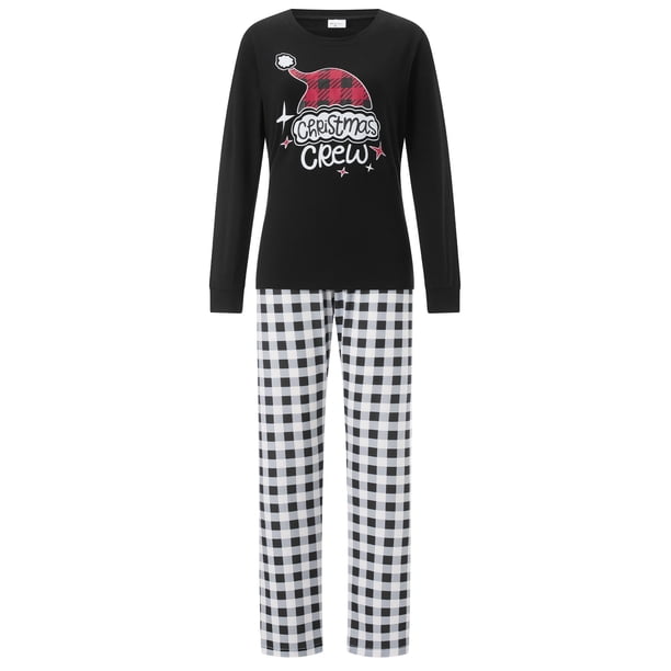 Pijamas navideños para toda la familia: camisetas de manga larga con estampado de gorro de Papá Noel y pantalones a rayas. Ropa de dormir navideña.