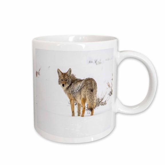 3drose, Wyoming, Yellowstone N.p. Coyote in Snow., 11oz Mug