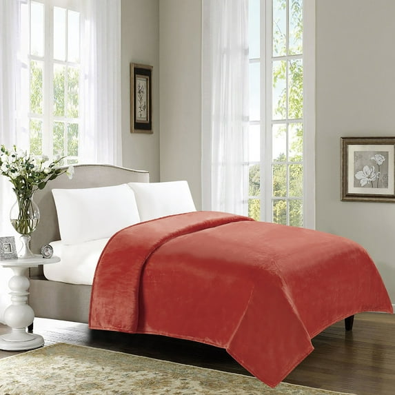 Thesis Home Plush Solid Blanket