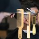 thumbnail image 5 of Juego de peine de metal y cepillo de peluquero Peine para el cabello Accesorios para corte de cabello Cepillo de limpieza de peluquero Peine de mezcla Yinane peine cepillo de peluquero, 5 of 8