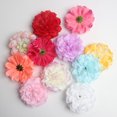 thumbnail image 4 of 10pc 9cm Cabeza de crisantemo de seda Flor artificial Boda Novia Flor de mano DIY mezclado Sunnimix Cabeza de flor, 4 of 8