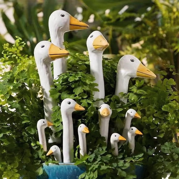 Celsvanis Goose Plant Stakes 3 Pack Decorative Garden Sticks Funny Planter Decor for Indoor Outdoor Potted Plants Flower Pot Yard Art Ornaments
