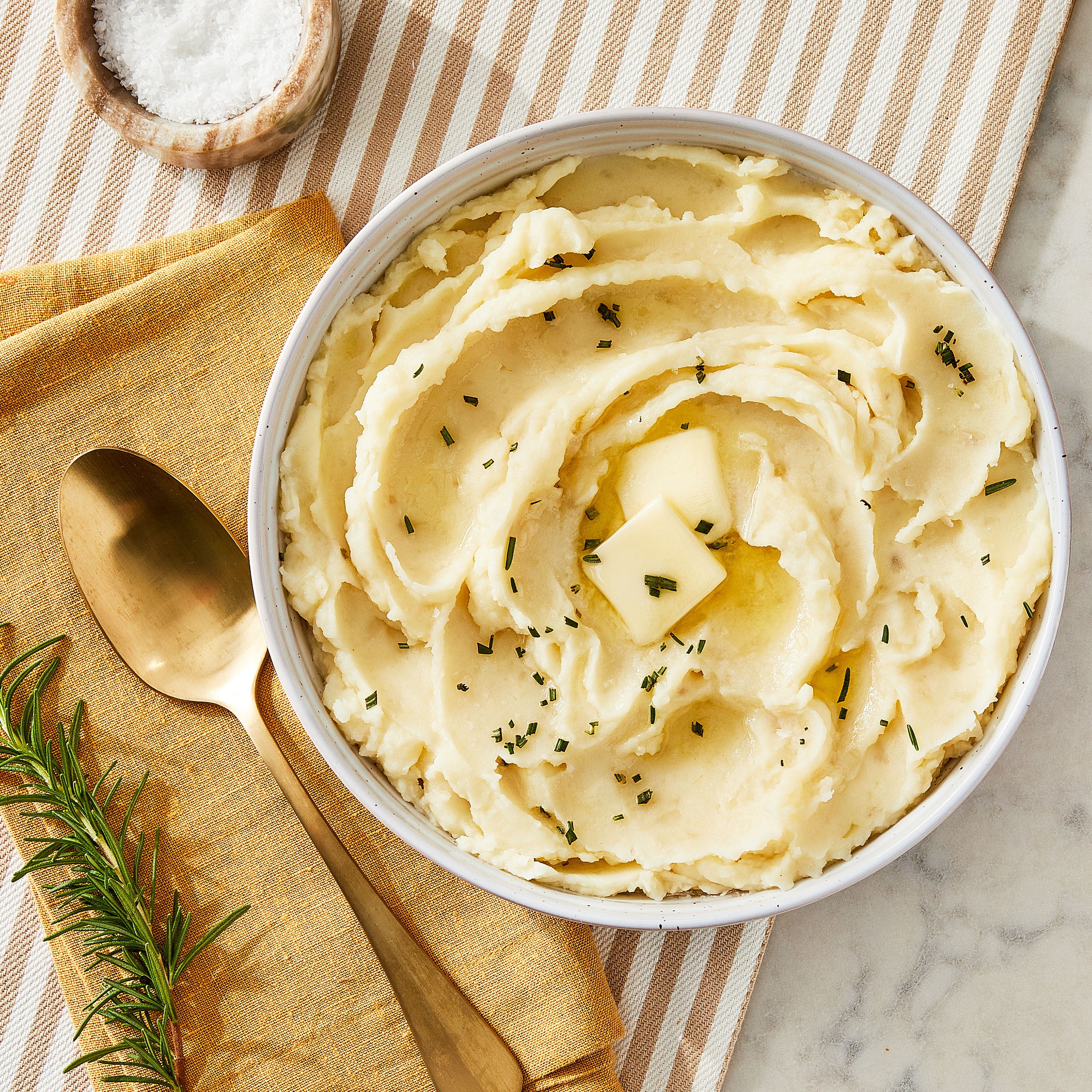 (3 pack) Marketside Ready To Heat Homestyle Mashed Potatoes Tray, Family Size, 32 oz