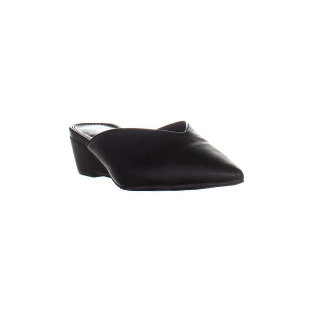 leather pointed toe mules