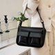 thumbnail image 4 of Bolsos de hombro para mujer Bolsos de gran capacidad Moda simple para vacaciones de fin de semana Hugtrwg Para estrenar, 4 of 9