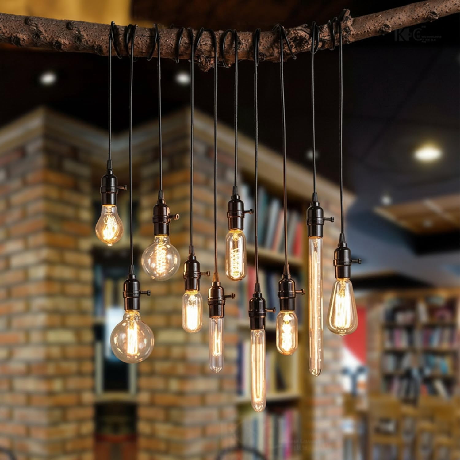 E26 40W Edison Bulbs, ST64 Vinta Incandescent Light 2700K Warm Dimmable, Squirrel Ca Filament Bulb for Table Lamp Home Antique Decorative, 4 Pack