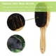 thumbnail image 4 of Cepillo de goma de doble cara para el aseo y masaje de perros y gatos, cepillo de limpieza para el baño de mascotas, peine de masaje, removedor de pelo para pelo largo y corto., 4 of 5