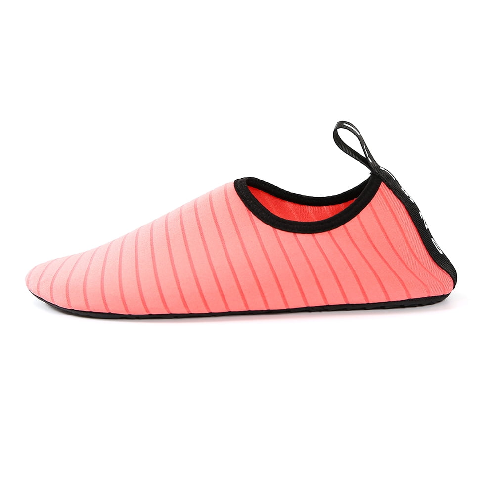 slip resistant water shoes