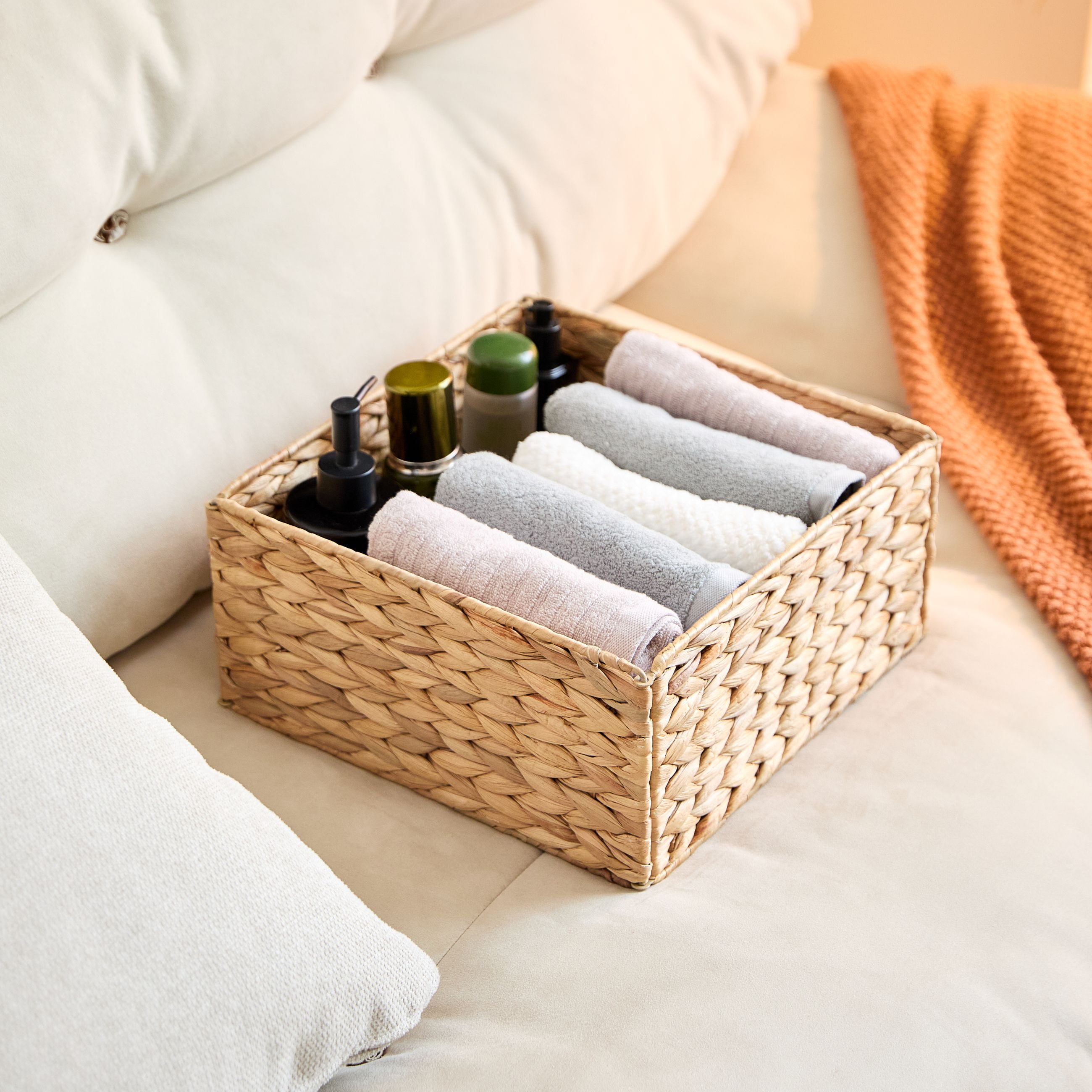 Hometrends Woven Water Hyacinth Storage Basket Collapsible, Collaspible