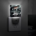 thumbnail image 4 of F1 de Brad Pitt Luz nocturna LED con sensor de anochecer a amanecer para dormitorio, baño, pasillo, escaleras - Lámpara LED nocturna de enchufe, 0.5W - 1 pieza, 4 of 6