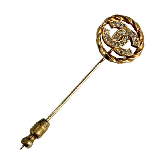 Pre-Owned Chanel pin brooch with rhinestones and Coco Mark, gold, for women.