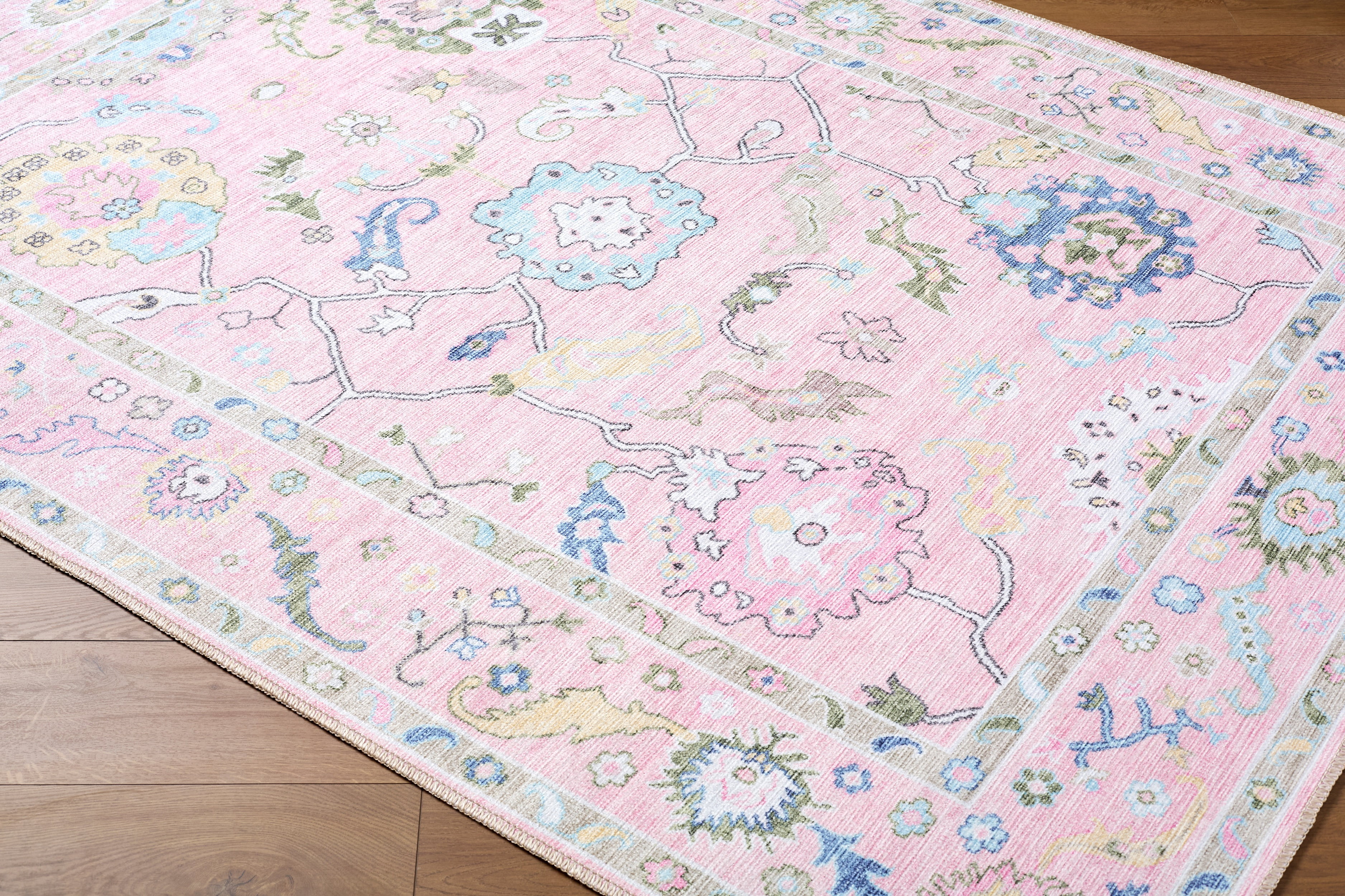 My Texas House Back to Campus Elle Area Rug, 5 ft 3 in x 7 ft