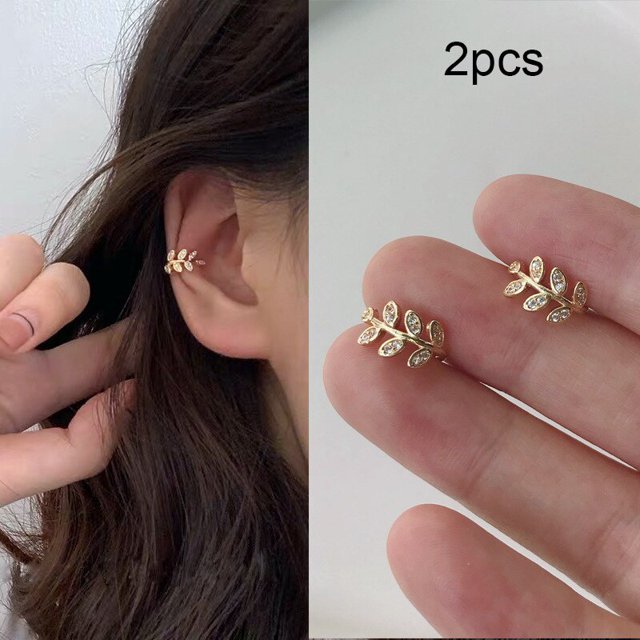 Pendientes de Clip de hojas de Color plateado LATS para mujeres y hombres, creativo Simple C, manguito de oreja, conjunto de Clip de oreja sin perforación, regalo de joyería de tendencia Dengxun unisex