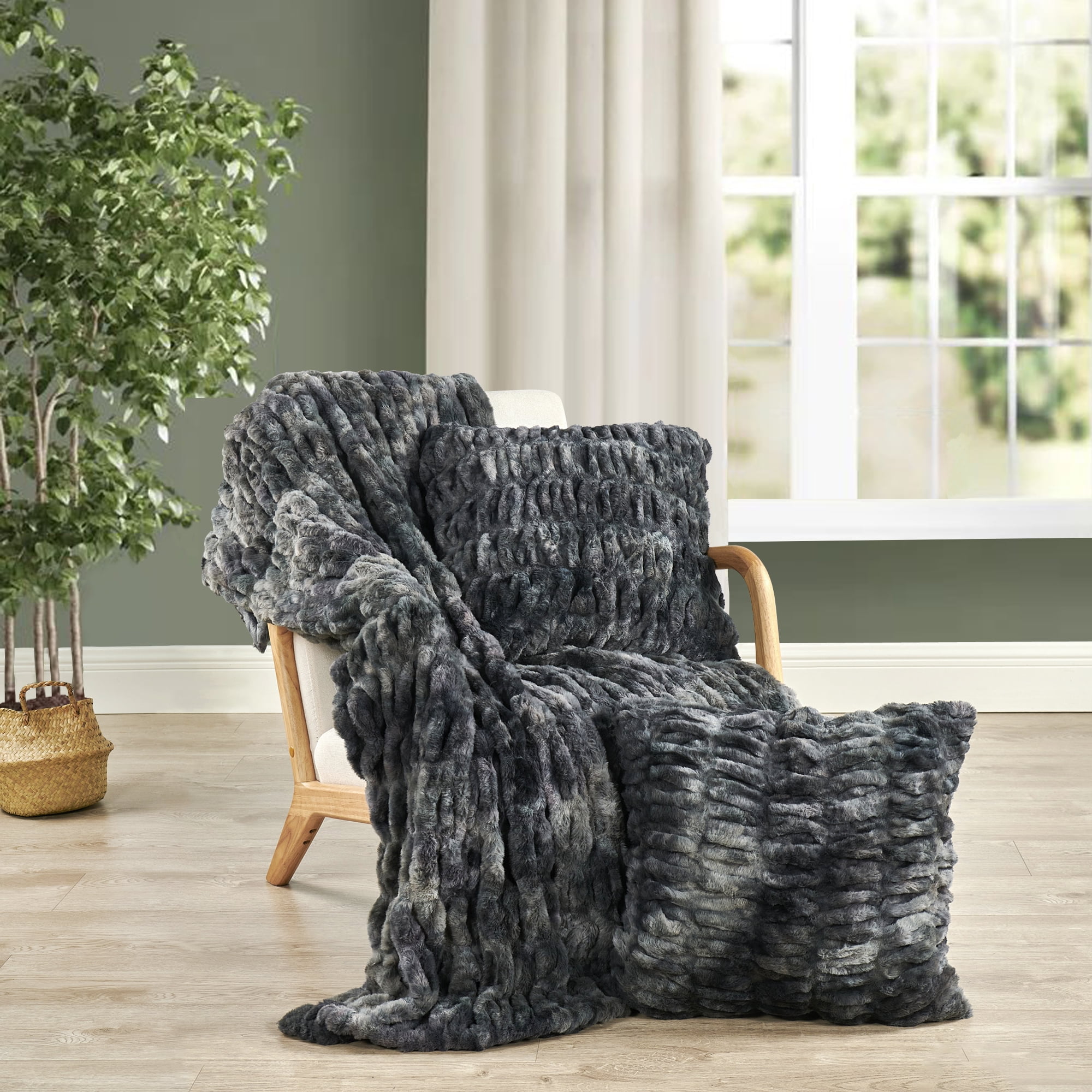 Home Soft Things Faux Fur Shar Pei Throw & Pillow Cover Combo - Meteorite - 50" x 60"/20" x 20"