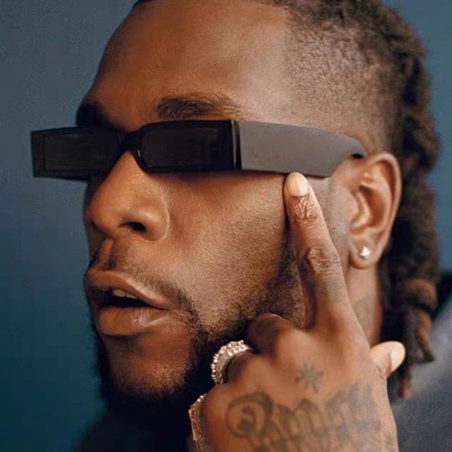 Gafas de sol estilo punk street de moda con caja pequeña de hip hop de 3 piezas (negro)
