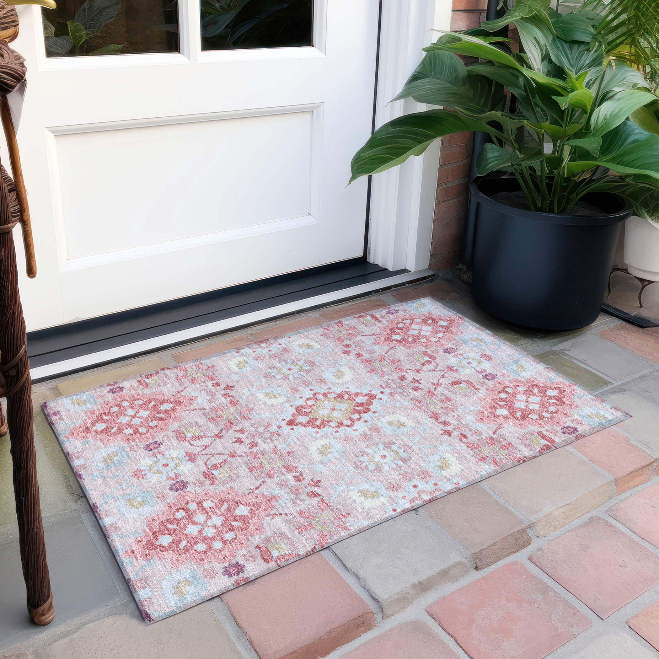 Addison Rugs Chantille Indoor/Outdoor Traditional Vintage Blush Washable Rectangle Rug, 1'8" x 2'6"