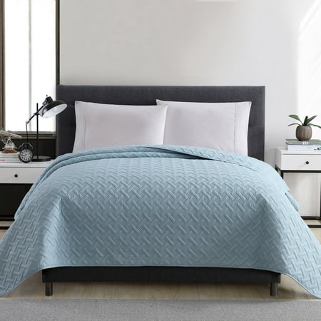 Mainstays Emma Aqua Solid Polyester Basketweave Quilt, King