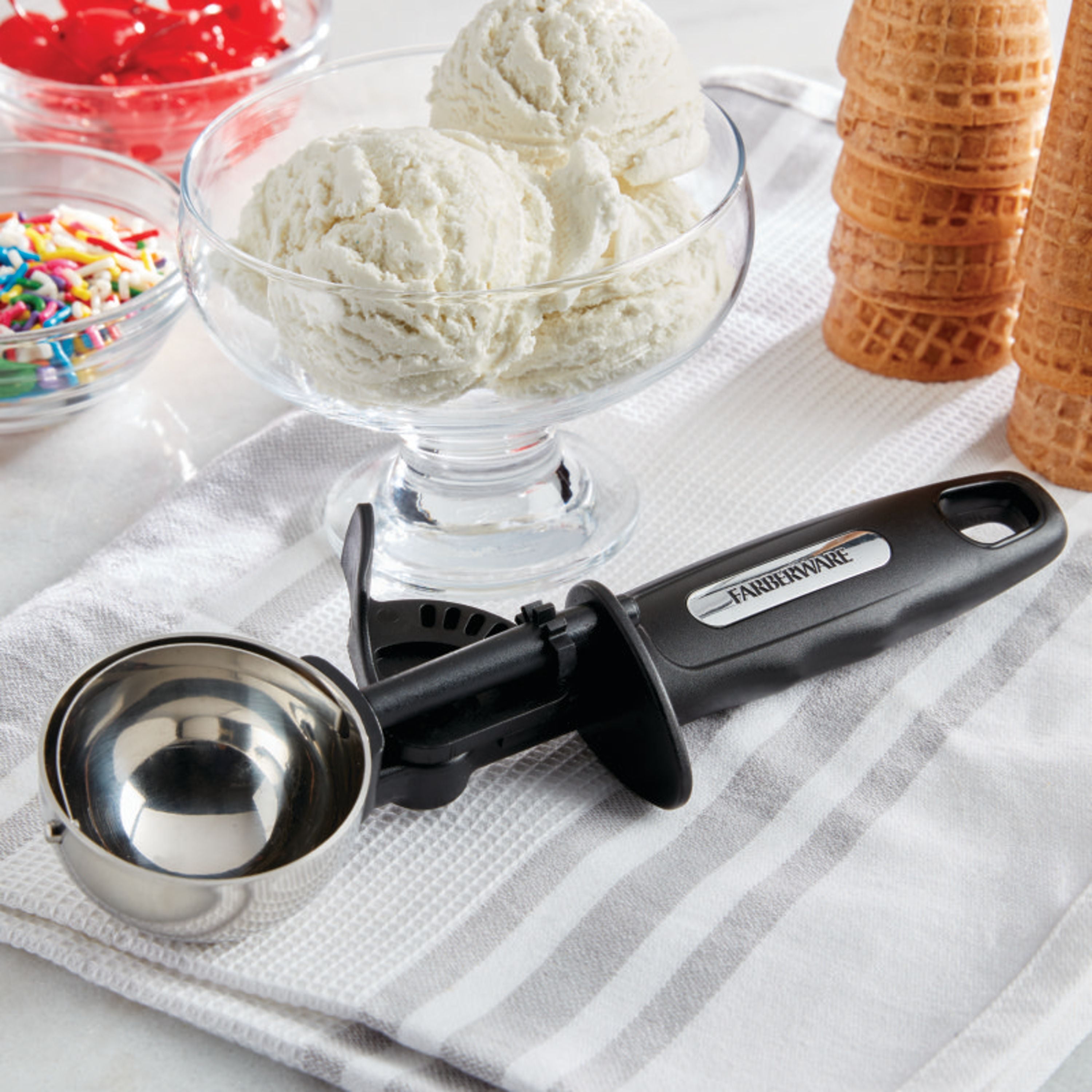 (2 pack) Farberware Professional Old Fashion Ice Cream Scoop in Black