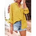 thumbnail image 3 of Blusa amarilla de encaje con cuello vuelto, botones de un solo pecho y corte holgado. Perfecta para usar en la oficina. Talla XL., 3 of 7