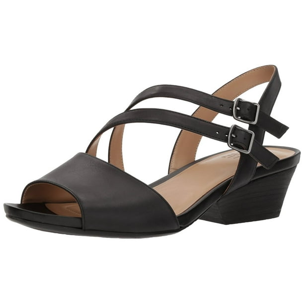 naturalizer casual sandals