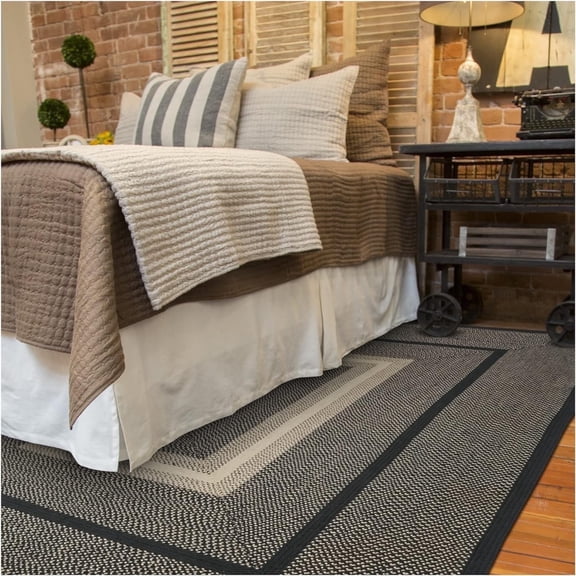 Homespice Manchester Black and Tan Braided Rugs 5x8' Perfect for Your Primitive Living Room DÃ©cor