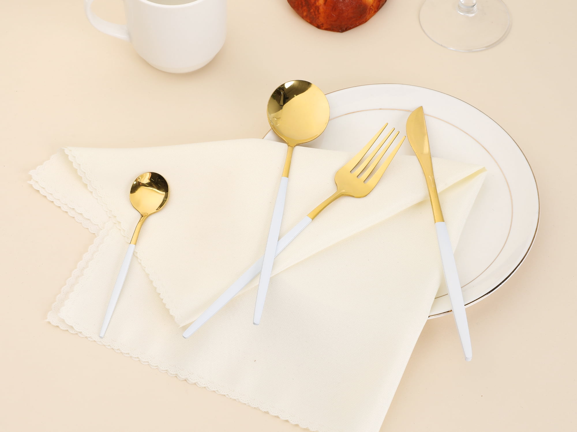 Unique Bargains Stainless Steel Flatware Set for Kitchen Dining Tableware White 4 Pcs