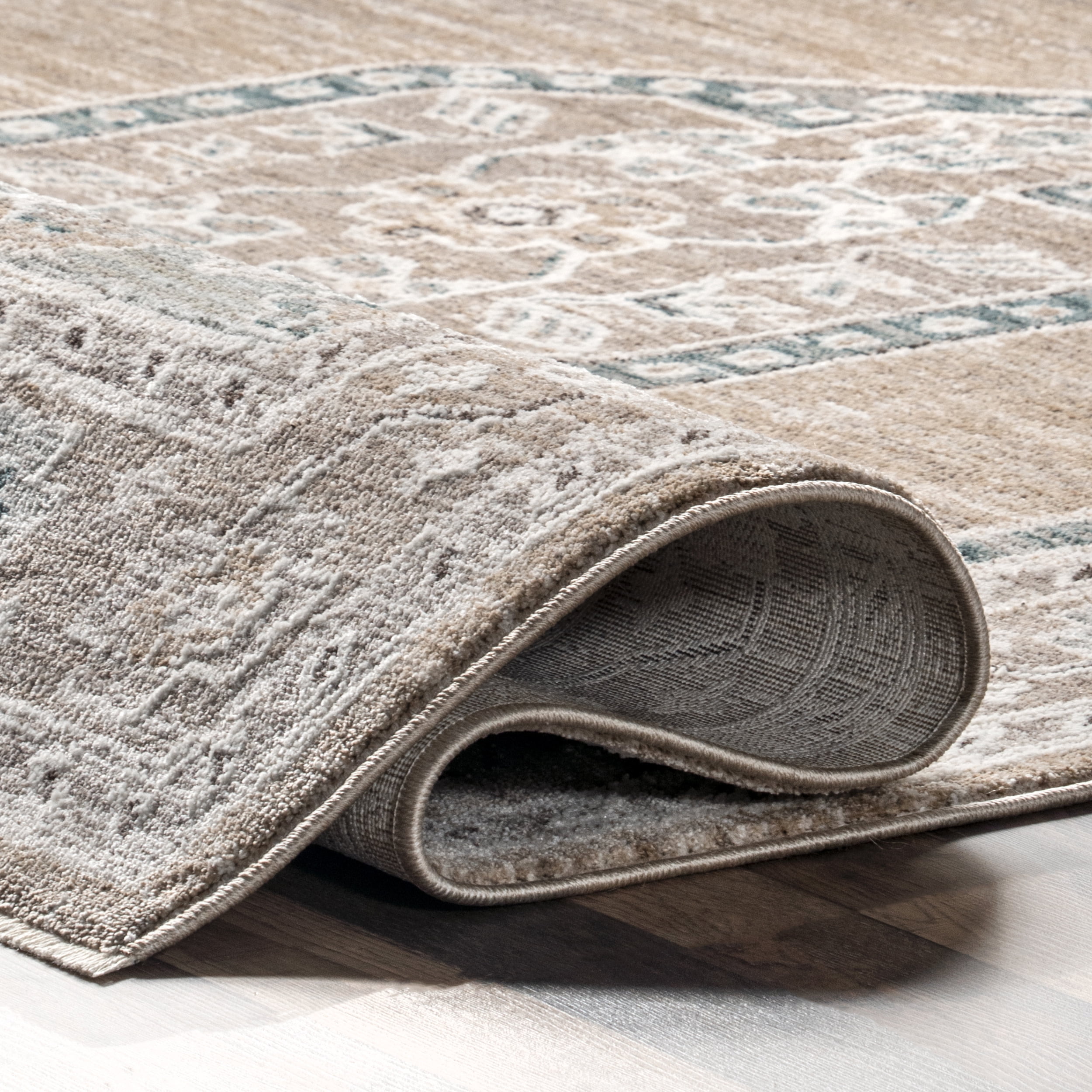 nuLOOM Tricia Faded Medallion Fringe Area Rug, 4' x 6', Rust