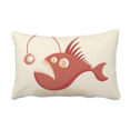 thumbnail image 1 of Coussin Décoratif avec illustration de Poisson Mignon, 1 of 3