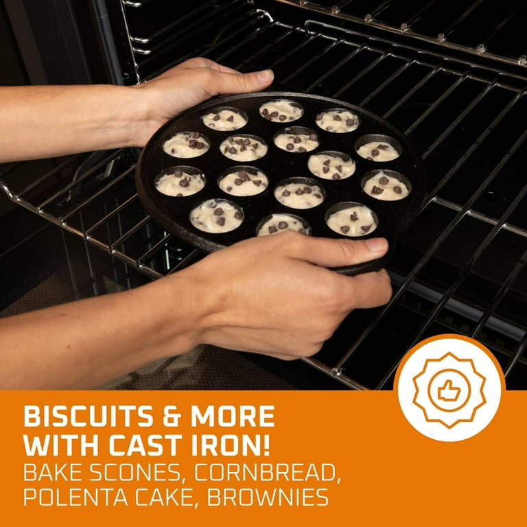 SUNSHNO Cast Iron Biscuit Pan Mini Cake Pan with Handles, Pre-Seasoned  Baking Set 7 Cake Baking Tray Maker Pan for Biscuits, Bake Muffins,  Cornbread