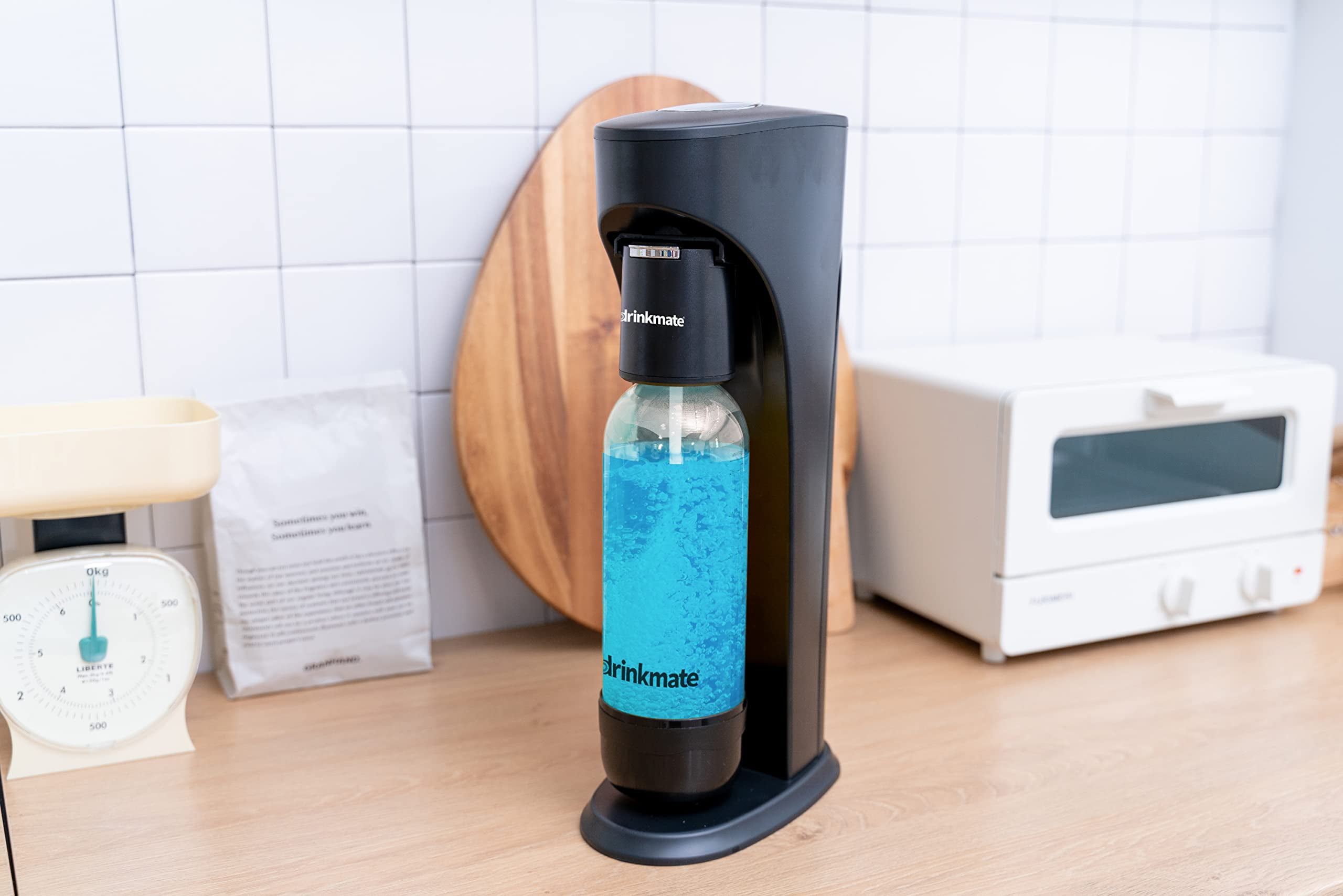Drinkmate OmniFizz Sparkling Water and Soda Maker, Carbonates Any