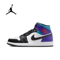 thumbnail image 3 of Zapatillas de baloncesto Nike Air Jordan 1 para hombre de corte medio, color blanco, 3 of 5