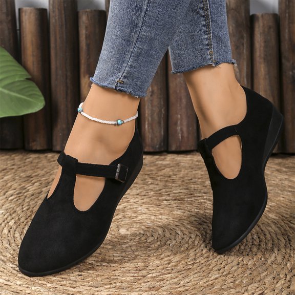 Willtoo Women Vintage T-Strap Faux Suede Wedge Flats Adjustable Buckle Low Heel Mary Jane Shoes Soft Non-Slip Retro Casual Walking Shoes