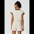thumbnail image 4 of Camisetas de Mujer de Corta con Cuello en V y Contraste de Color, Deportivas Holgadas de Verano, Blancas, Talla M, 4 of 7