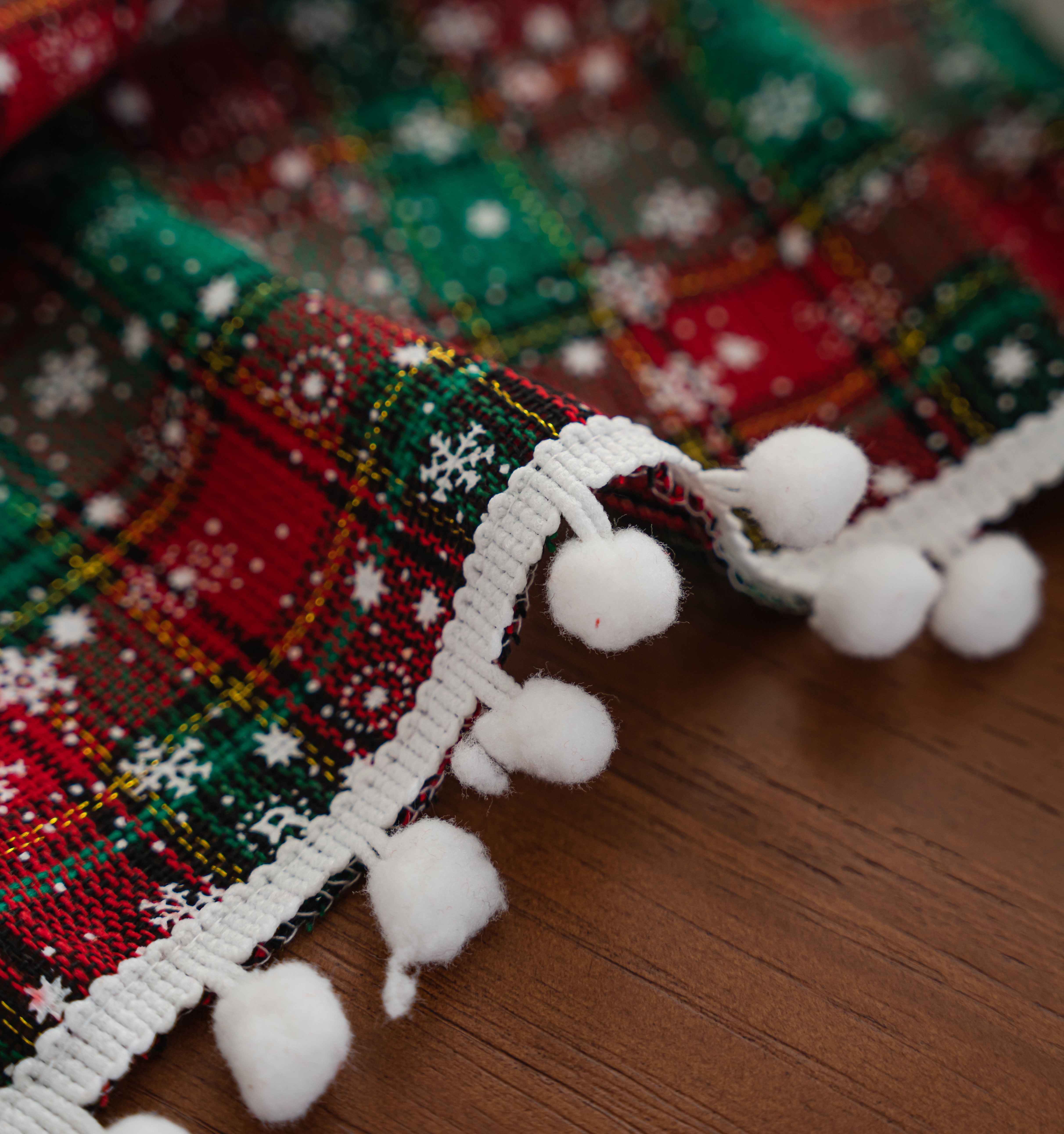 Christmas Plaid Tablecloth with Pom-Poms - Red/Green Fabric Table Cover for Holiday Dinners, Parties & Kitchen Decor 59 x 70in