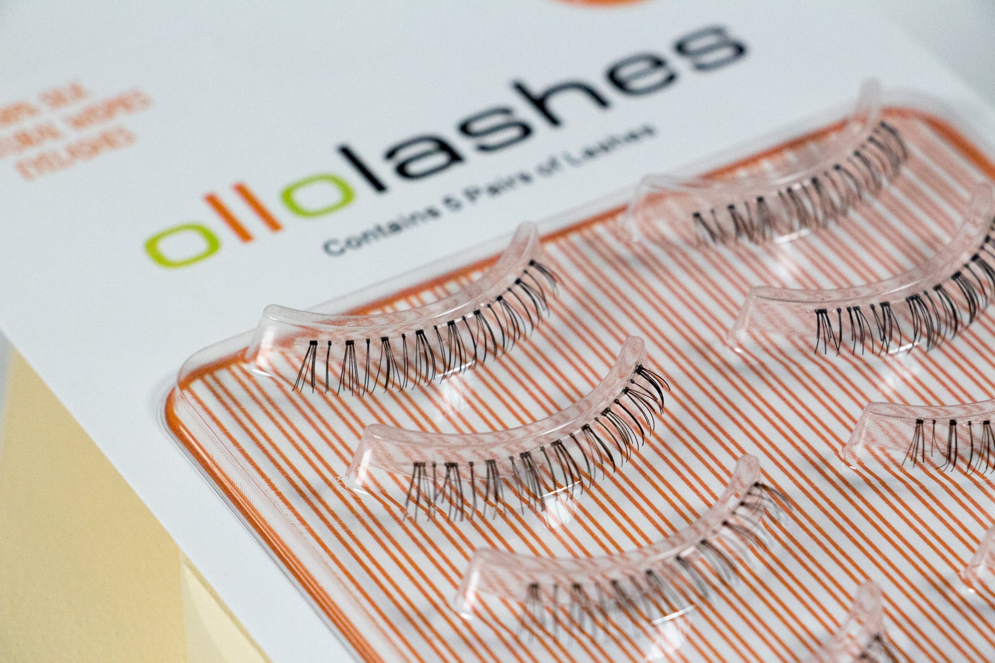 Bottom Lashes Strip 50 Pairs / Bottom Eyelashes / Clear Band Lashes (Charming)