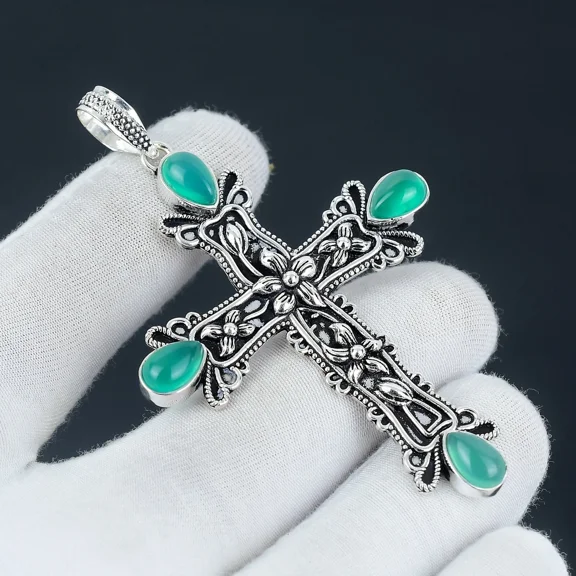 925 Sterling Silver Polished Natural Green Onyx Gemstone Handmade Jewelry Cross Pendant