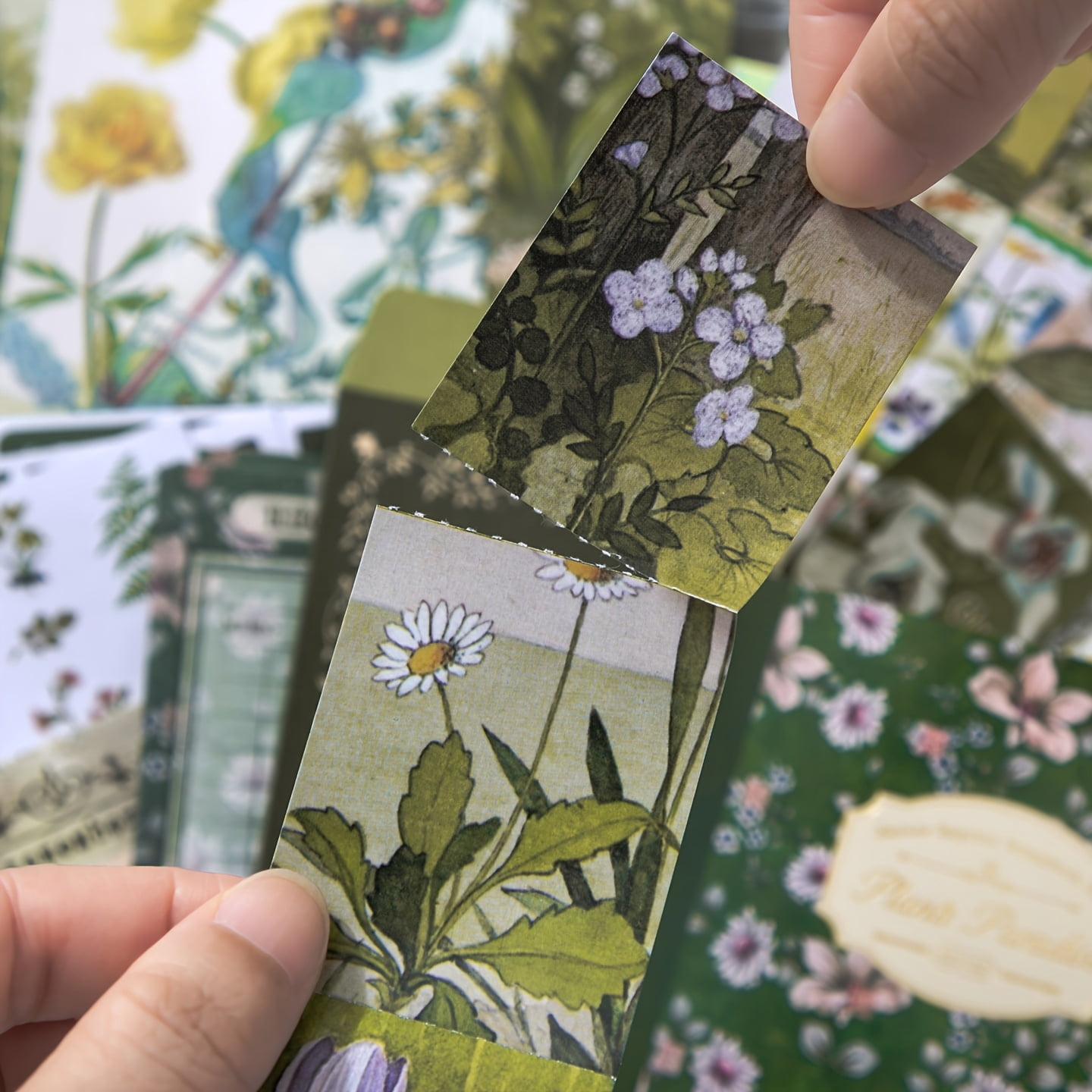 Vintage Botanical Scrapbook Kit 154PCS, Green Aesthetic Journaling Supplies Set with Stickers Decorative Paper Washi Tape for Junk Journal Collage Planner DIY Craft Gift