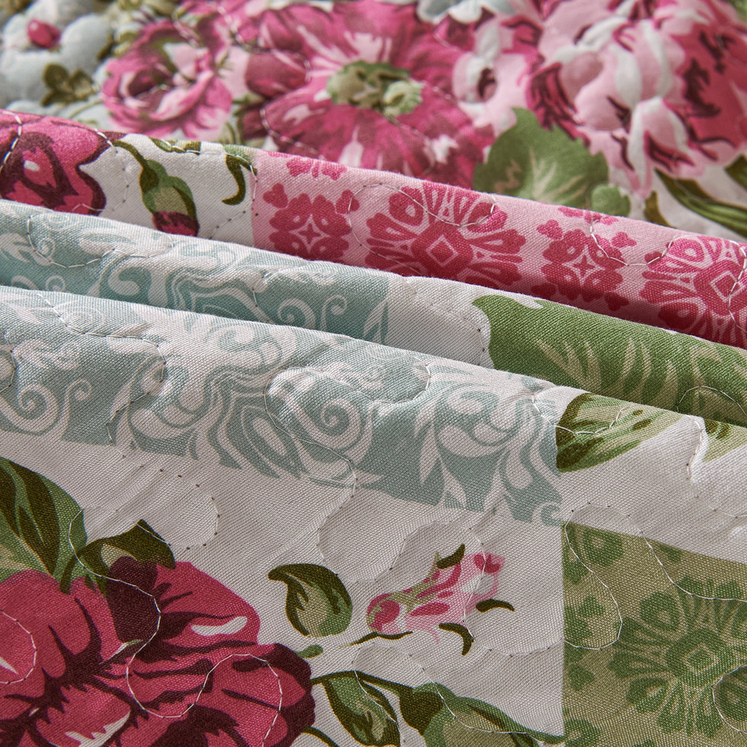 Evenhug Quilts 3-Piece Queen Bedding Set Pink Patchwork Floral Quilt Set With Shams
