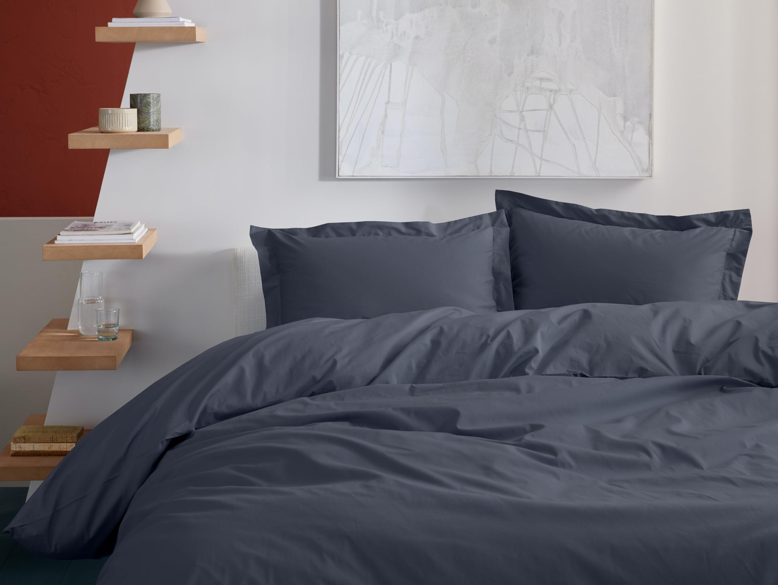 RUVANTI Dark Grey Duvet Cover Queen Size - Soft Egyptian Cotton Duvet Cover Set 3 Pieces with Button Closure, 1 Duvet Cover 92x96 inches and 2 Pillow Shams .
