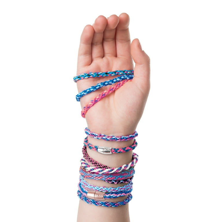 Cool Maker ‐ KumiKreator Friendship Bracelet Maker, Makes